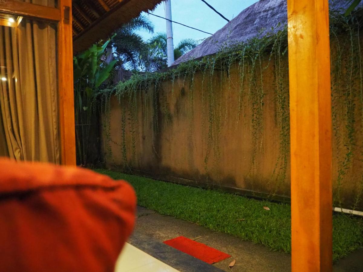 De Dalam Villa Ubud Екстериор снимка
