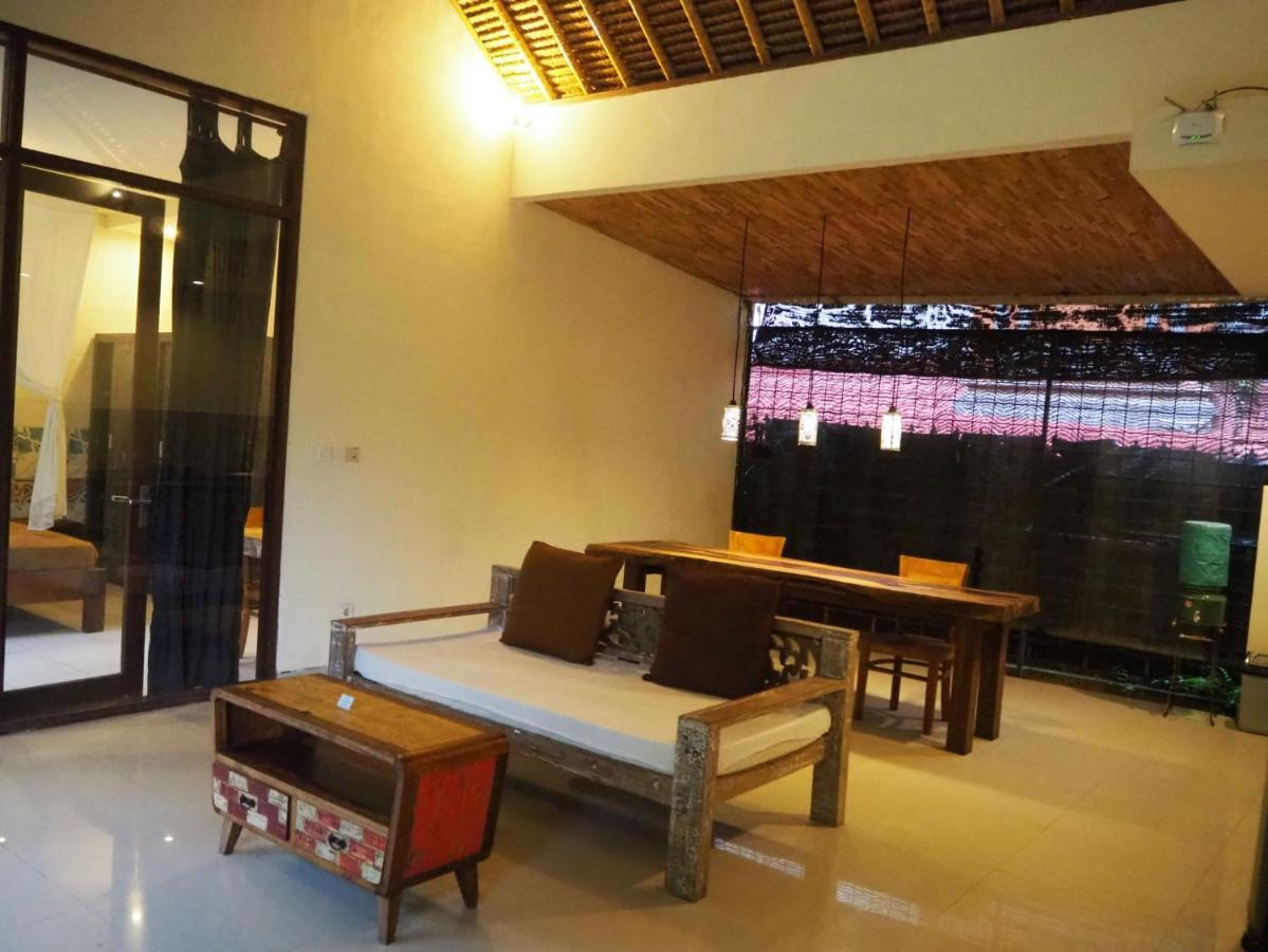 De Dalam Villa Ubud Екстериор снимка